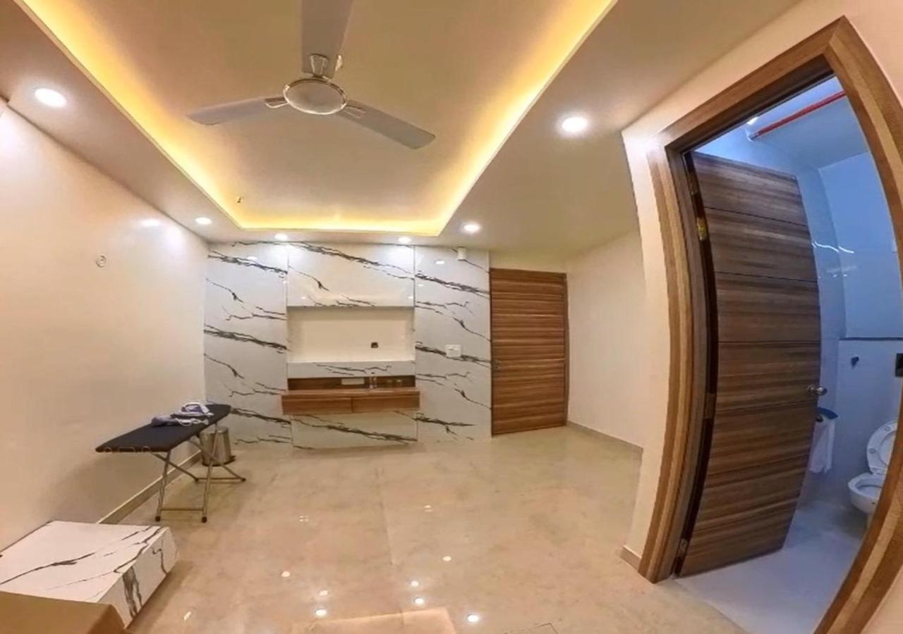 Hotel Prago By Green Deer Varanasi — Photos 2
